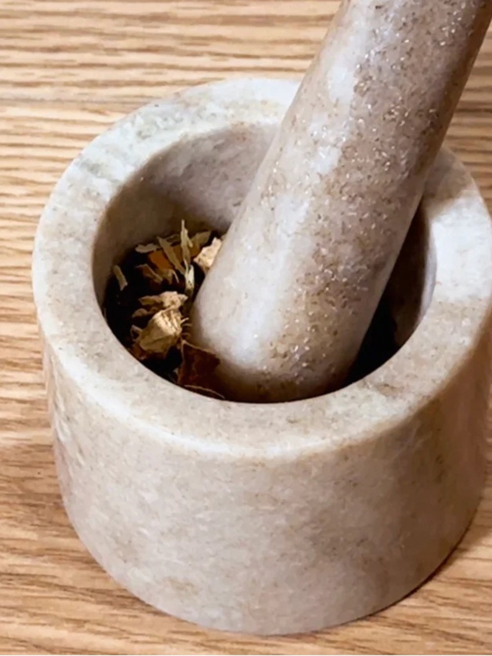 Verve Culture Mini Mortar & Pestle New in Box Natural Marble - Picture 2 of 4
